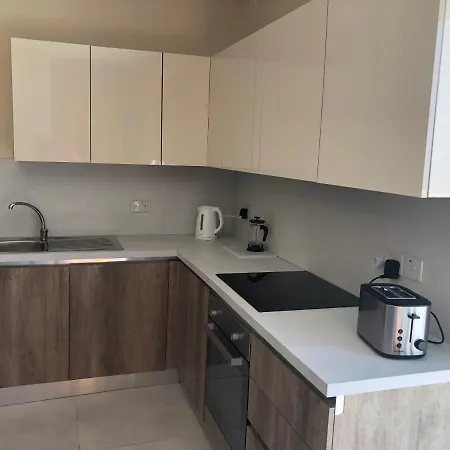 The Sea Across The Road Penthouse 5